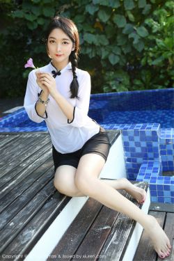 女主穿越到很开放的世界游戏小说